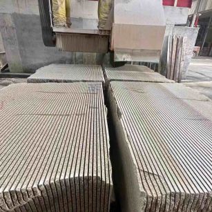 秦皇岛 车间生产日常，黄金麻白麻花岗岩