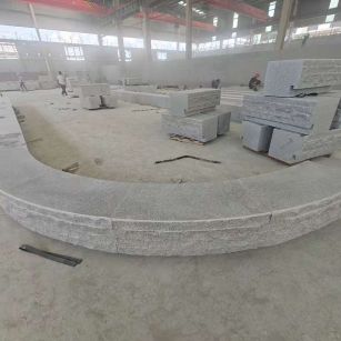 秦皇岛 芝麻白异形坐凳，自然面光面弧形加工