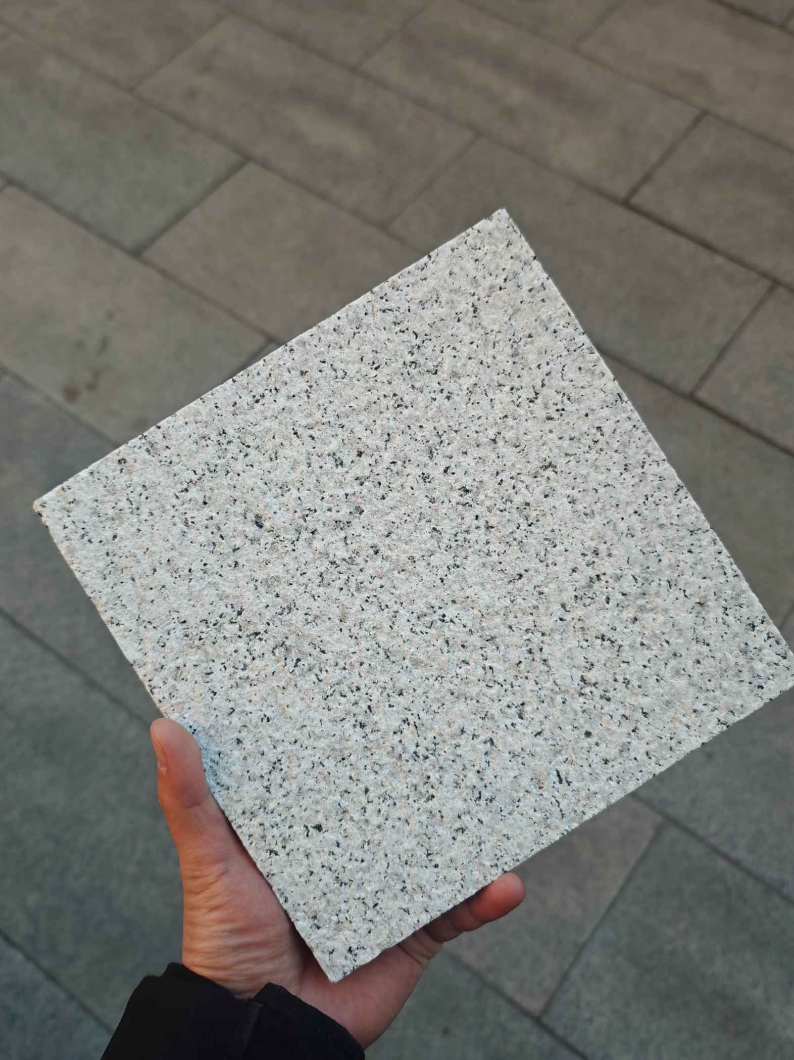 秦皇岛 白麻荔枝面花岗岩石材