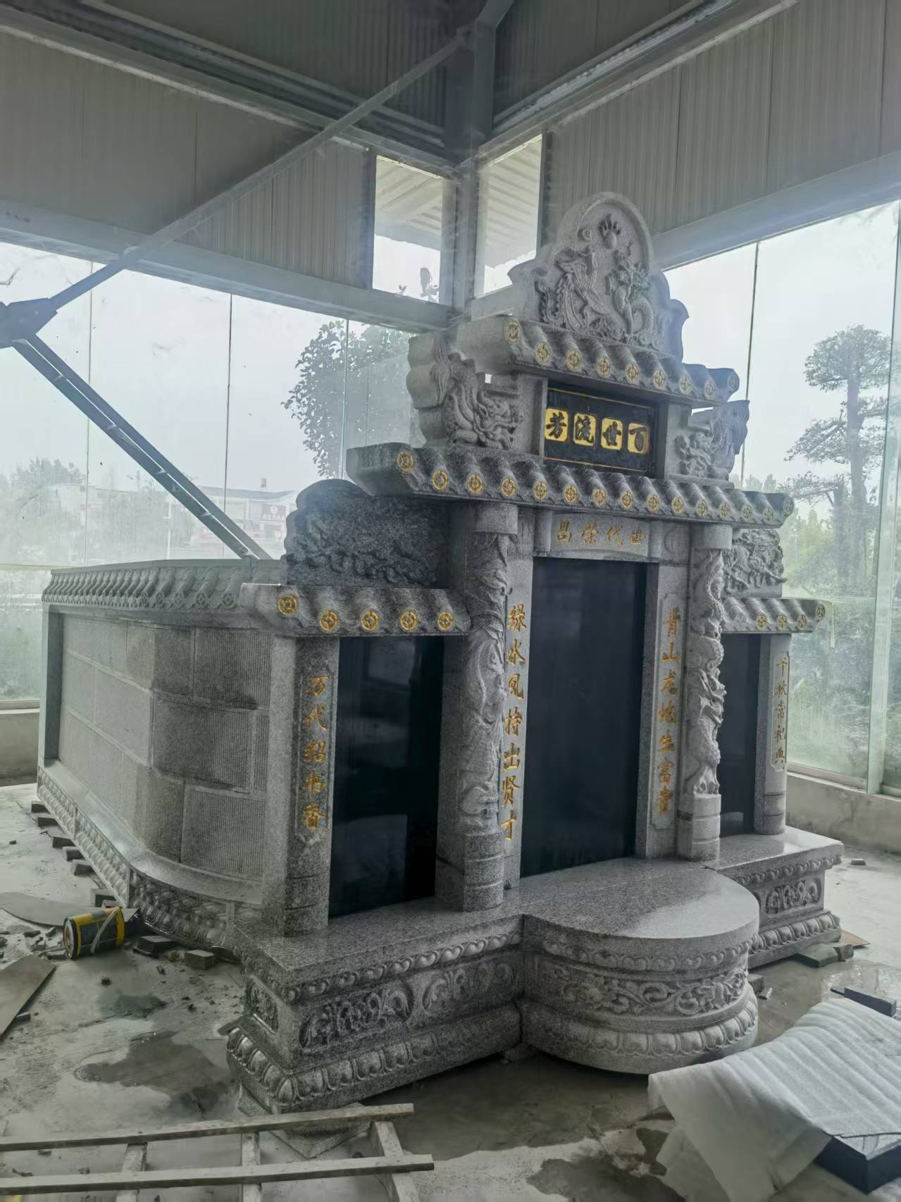 秦皇岛 芝麻白墓碑效果展示图