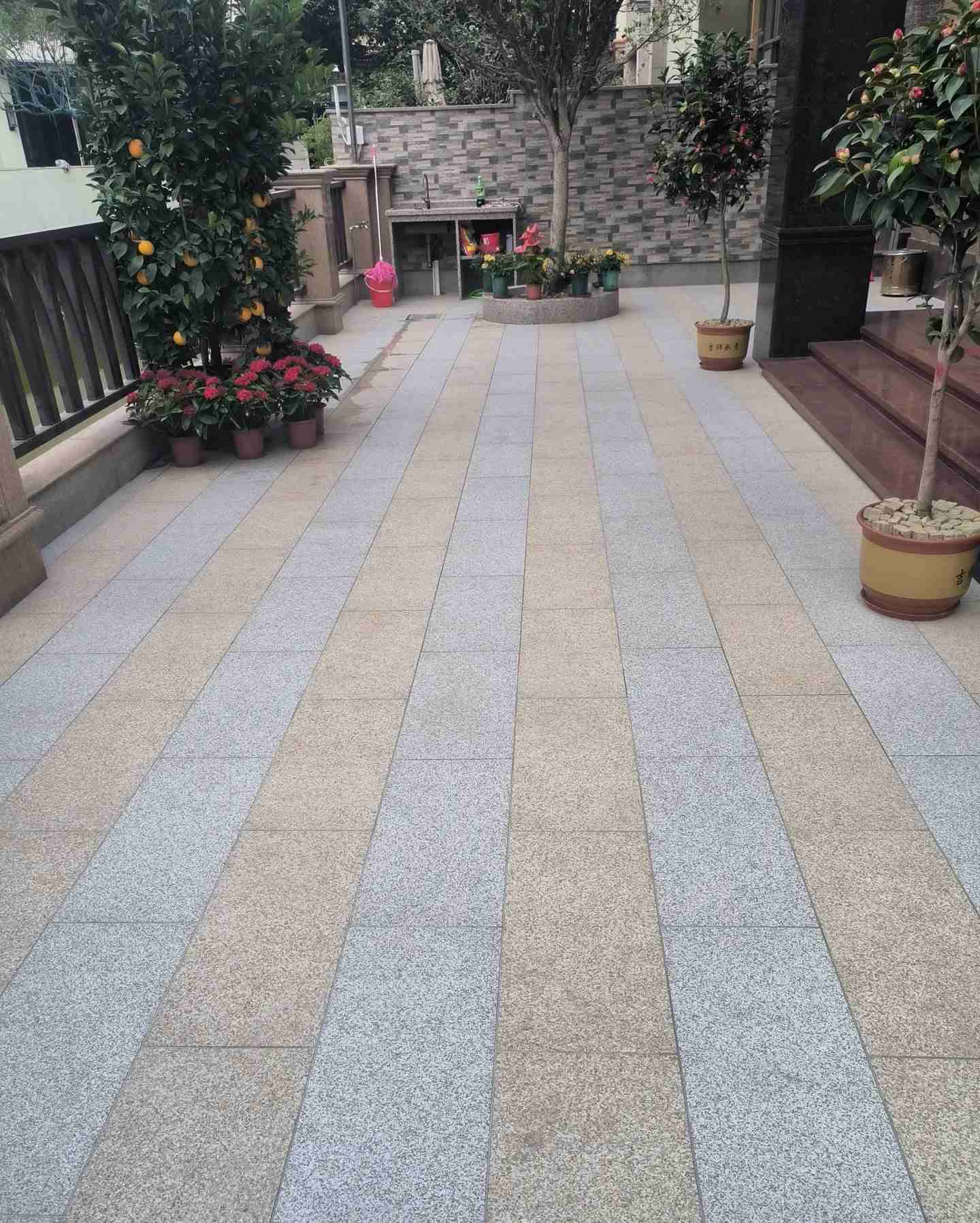 秦皇岛 黄金麻白麻荔枝面庭院铺装展示