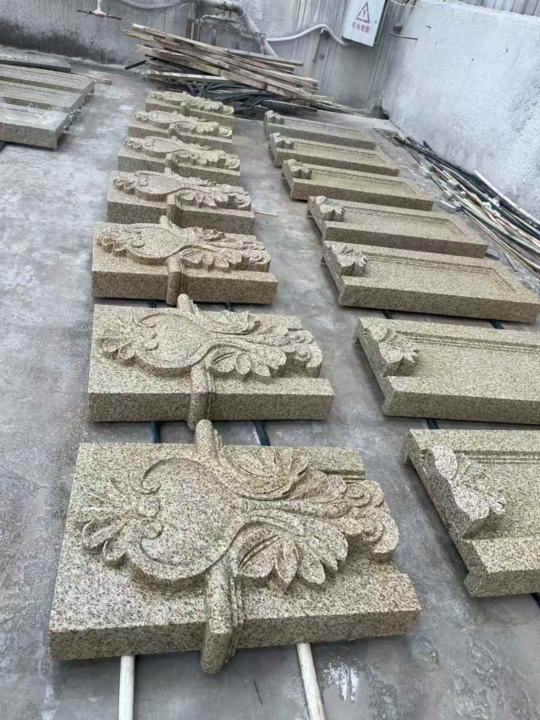 秦皇岛 黄金麻花岗岩别墅外墙雕刻板