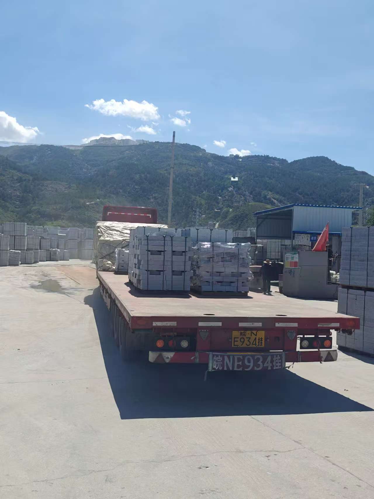 秦皇岛 芝麻白仿形路沿石，直形路沿石